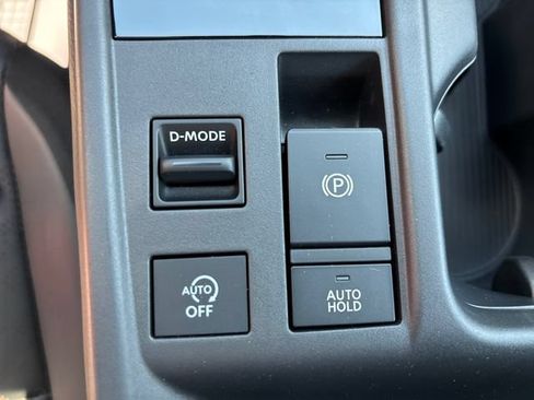 New 2026 Nissan Sentra SR w/ SR Premium Package FWD image 26