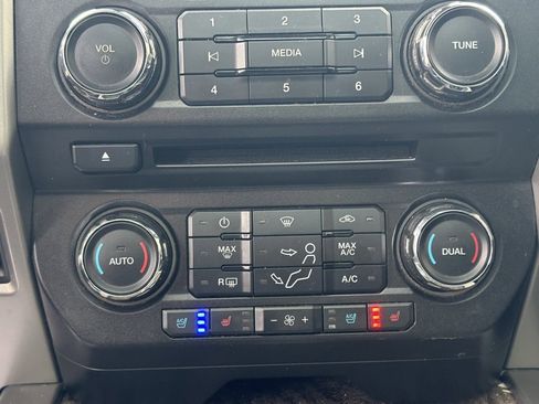 Used 2017 Ford F350 Lariat w/ Lariat Ultimate Package image 28