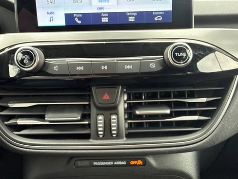 Used 2024 Ford Escape Active w/ Cold Weather Package FWD image 25