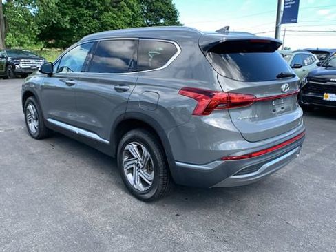 Used 2022 Hyundai Santa Fe SEL w/ Convenience Package AWD/4WD image 3