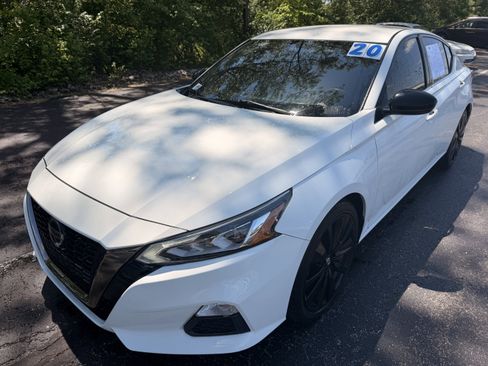 Used 2020 Nissan Altima 2.5 SR FWD image 7