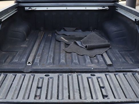 Used 2019 Nissan Frontier SV w/ Value Truck Package AWD/4WD image 23