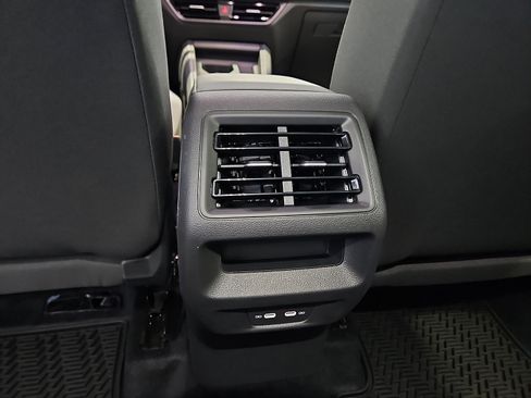 New 2026 Volkswagen Tiguan S FWD image 8