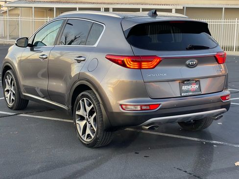 Used 2017 Kia Sportage SX image 4