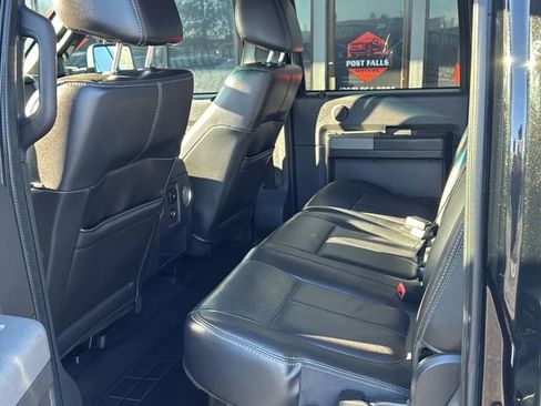 Used 2011 Ford F250 Lariat w/ Chrome Pkg image 6