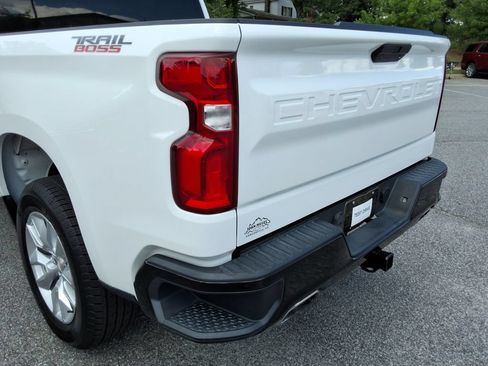 Certified 2021 Chevrolet Silverado 1500 Custom Trail Boss AWD/4WD image 14