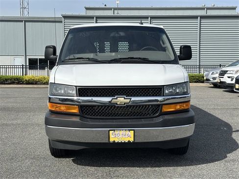 Used 2023 Chevrolet Express 2500 w/ Driver Convenience Package image 2