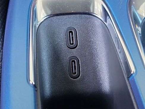 New 2026 Chevrolet Equinox EV LT FWD image 15