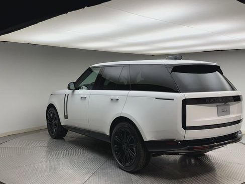 New 2026 Land Rover Range Rover SE AWD/4WD image 4