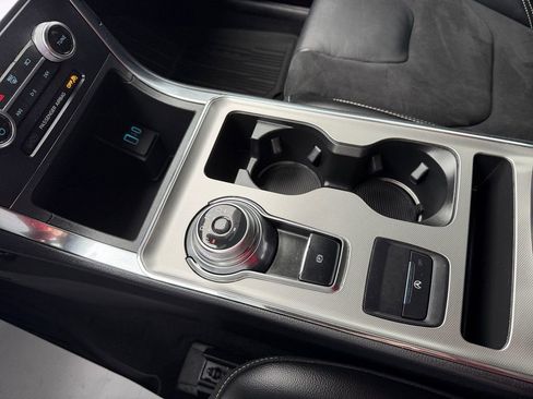 Used 2023 Ford Edge ST image 22