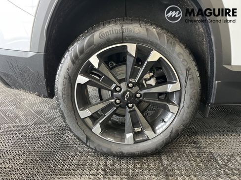 New 2026 Chevrolet Equinox RS w/ Convenience Package III image 24