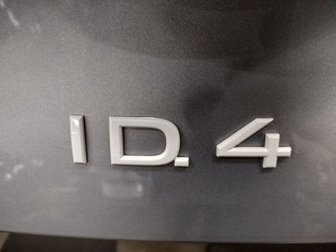 Used 2021 Volkswagen ID.4 Pro S w/ Gradient Package image 16