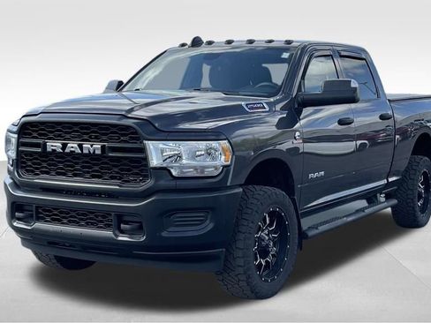 Used 2022 RAM 2500 Tradesman AWD/4WD image 4