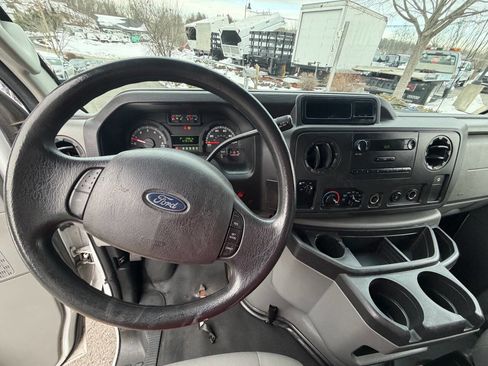 Used 2013 Ford E-150 and Econoline 150 w/ PWR Group image 19