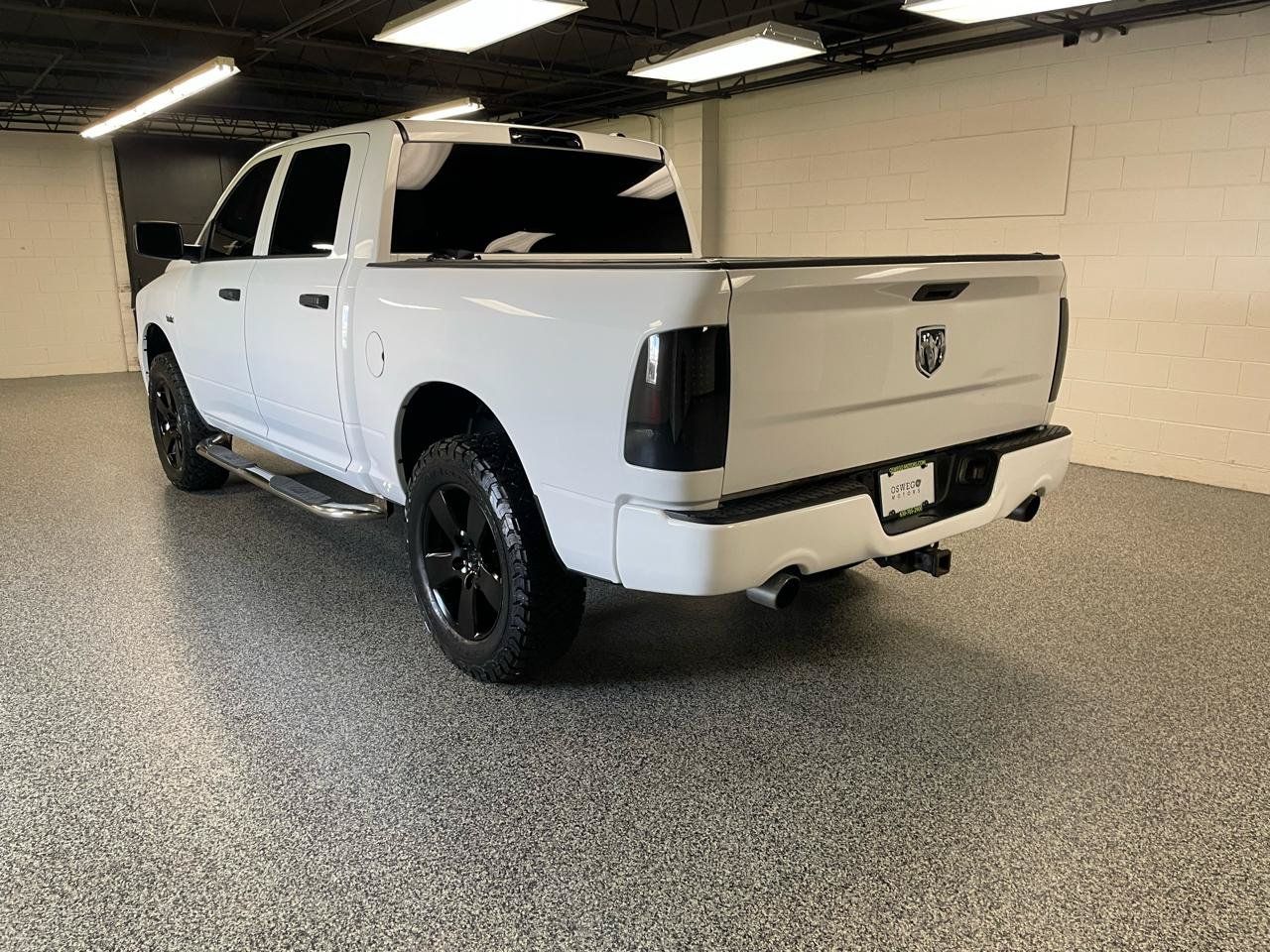 Used 2012 RAM 1500 Express w/ ST Popular Equipment Group AWD/4WD image 8