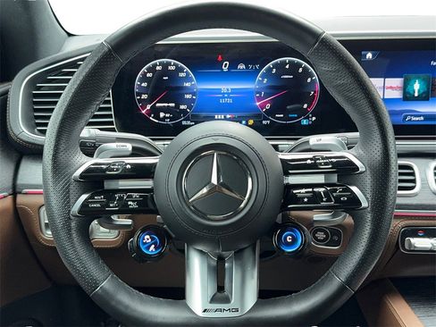 Used 2024 Mercedes-Benz GLE 53 AMG 4MATIC Coupe w/ Driver Assistance Package image 18
