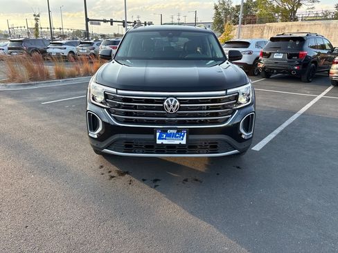 New 2026 Volkswagen Atlas SE image 8