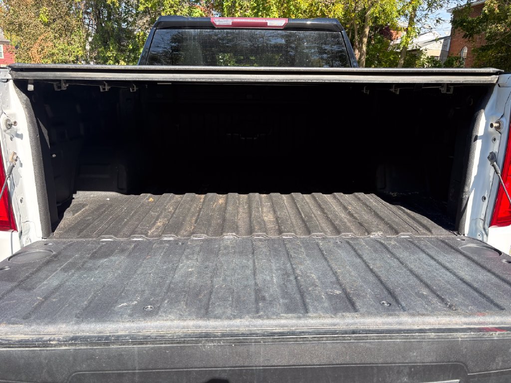 Used 2022 Chevrolet Silverado 1500 RST w/ Safety Package AWD/4WD image 34