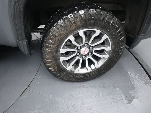 Used 2021 GMC Sierra 1500 AT4 image 20