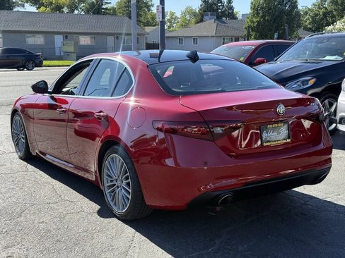 Used 2017 Alfa Romeo Giulia Ti w/ TI Lusso Package RWD image 6