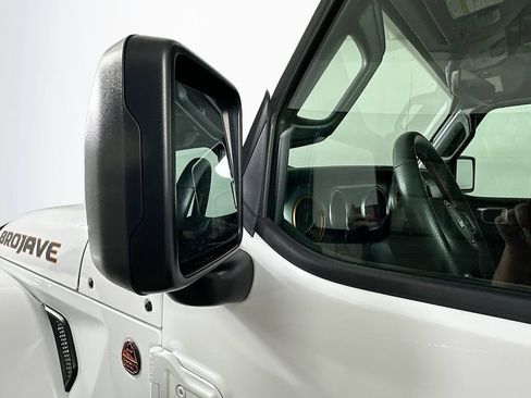 Used 2022 Jeep Gladiator Mojave w/ Dual Top Group AWD/4WD image 35