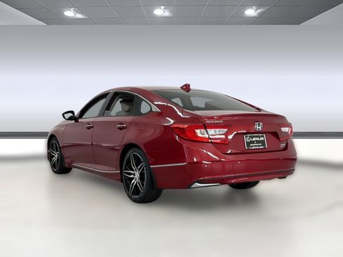 Used 2021 Honda Accord Touring image 3