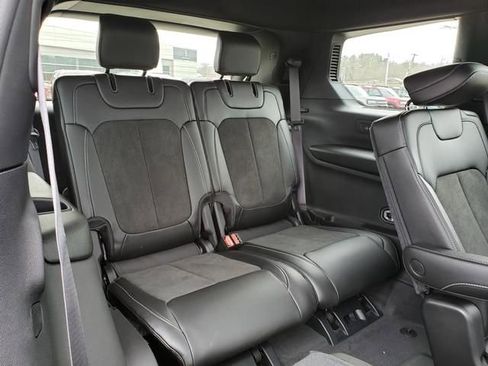 New 2025 Jeep Grand Cherokee L Altitude AWD/4WD image 19