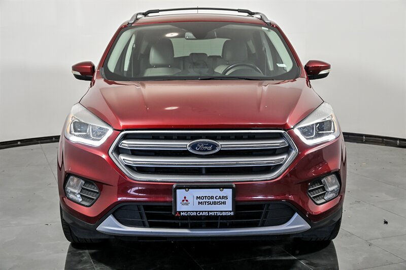 Used 2017 Ford Escape Titanium FWD image 4