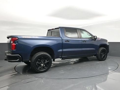 Used 2022 Chevrolet Silverado 1500 LT Trail Boss w/ Convenience Package II AWD/4WD image 8