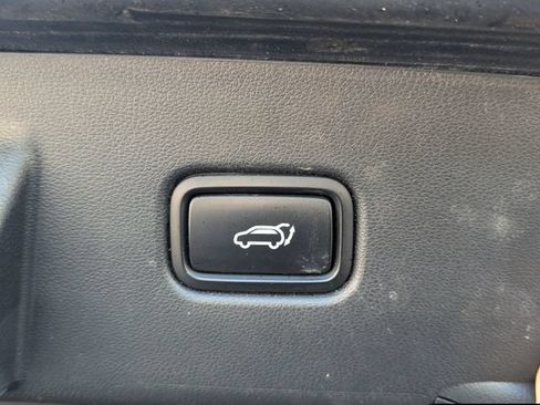 Used 2023 Hyundai Tucson Limited AWD/4WD image 26