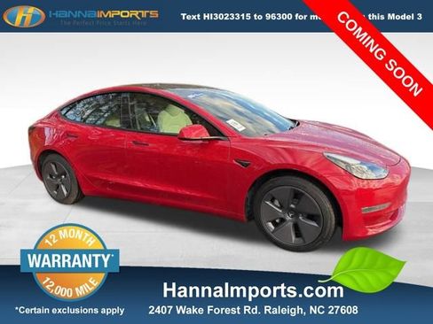 Used 2021 Tesla Model 3 Standard Range Plus image 1