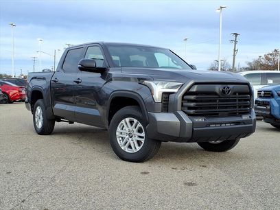 New 2026 Toyota Tundra SR5