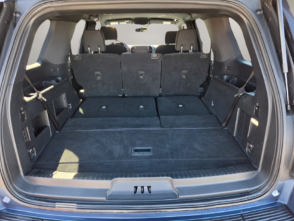 Used 2020 Ford Expedition XLT AWD/4WD image 11