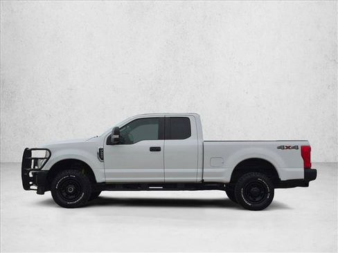 Used 2019 Ford F250 XL w/ Power Equipment Group AWD/4WD image 9