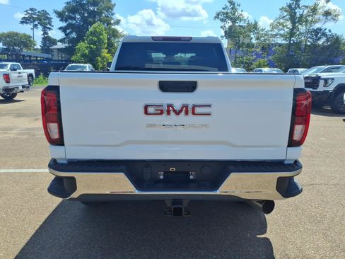 New 2026 GMC Sierra 2500 Pro AWD/4WD image 6