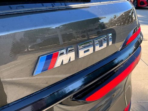 Used 2025 BMW X7 M60i AWD/4WD image 10