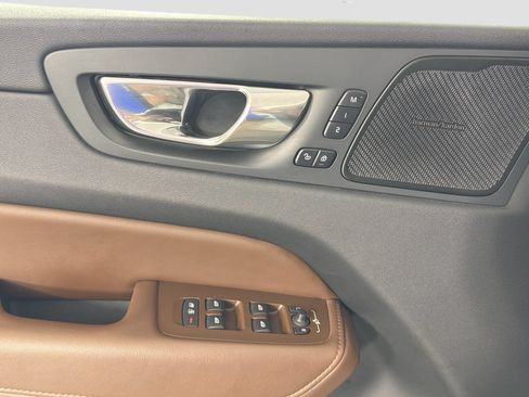 Certified 2023 Volvo XC60 B5 Plus w/ Protection Package Premier FWD image 17