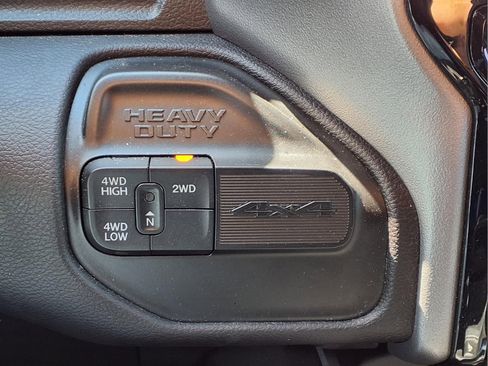 Used 2023 RAM 2500 Laramie w/ Night Edition image 21