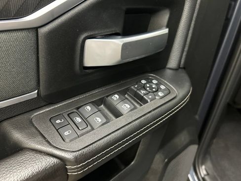 Used 2025 RAM 2500 Big Horn AWD/4WD image 27