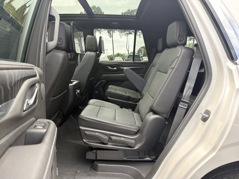 Used 2023 GMC Yukon Denali w/ Denali Reserve Package AWD/4WD image 30