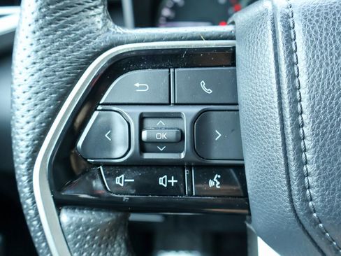 Used 2023 Toyota Tundra Limited image 12