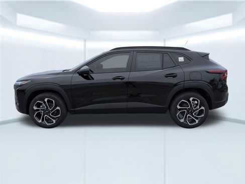 New 2026 Chevrolet Trax RS w/ Driver Confidence Package FWD image 2
