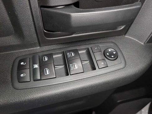 Used 2020 RAM 2500 Tradesman AWD/4WD image 32