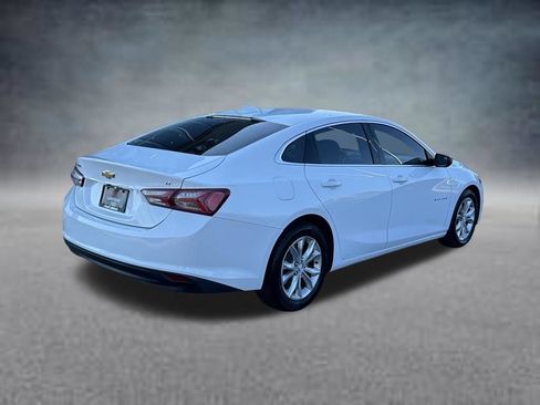 Used 2021 Chevrolet Malibu LT FWD image 5