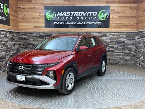 Used 2026 Hyundai Tucson SE AWD/4WD image 4