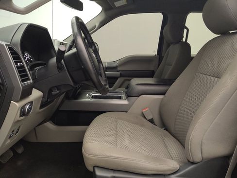 Used 2019 Ford F150 XLT w/ Equipment Group 302A Luxury AWD/4WD image 17
