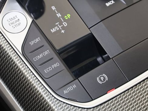 Used 2020 BMW M340i xDrive M340i xDrive w/ Parking Assistance Package image 27