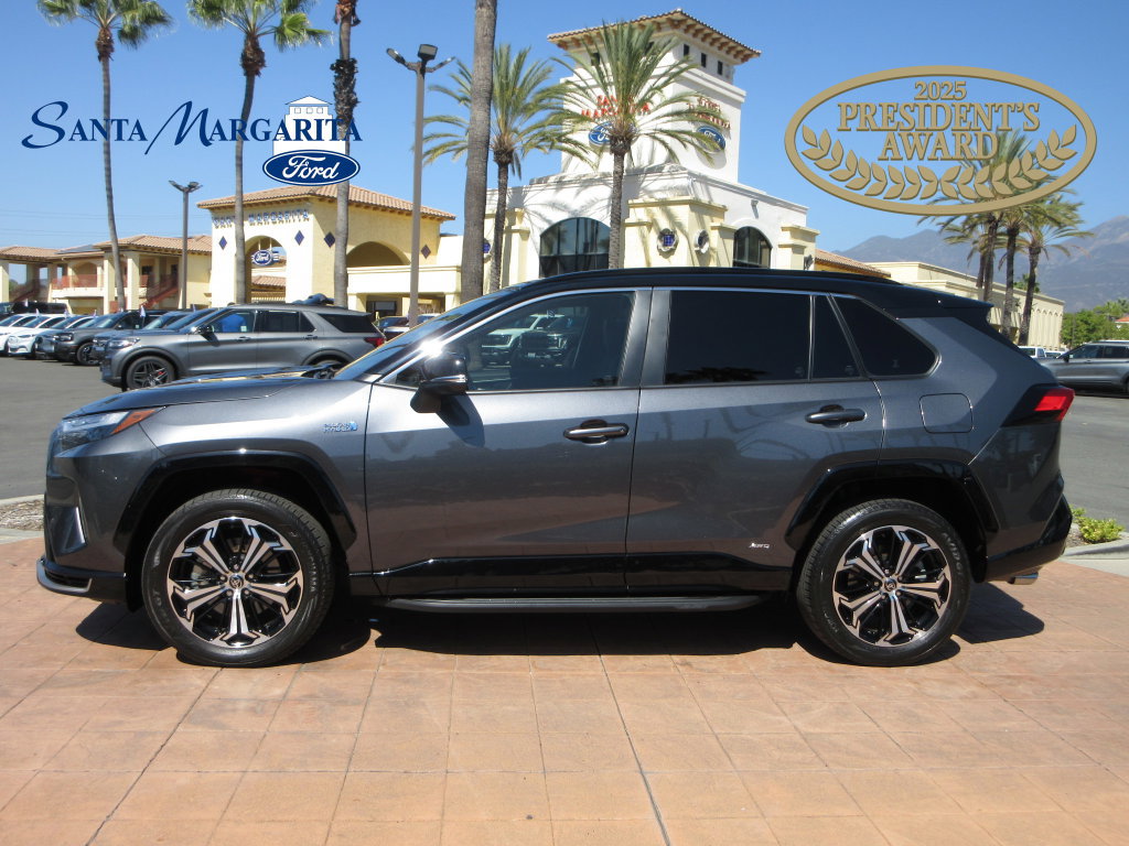 Used 2022 Toyota RAV4 XSE AWD/4WD image 1