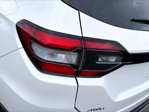 Used 2023 Honda Pilot Elite image 33