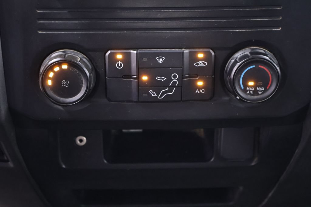 Used 2018 Ford F450 4x4 Crew Cab Super Duty image 25
